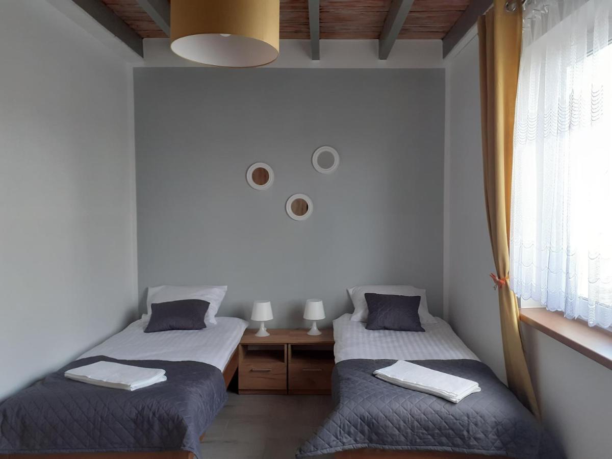Apartamenty Roza Wiatrow Solec-Zdrój Kültér fotó